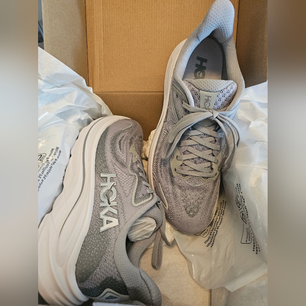 Hoka One One Clifton 10 Gray Running Shoes